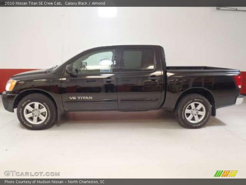 Galaxy Black / Almond 2010 Nissan Titan SE Crew Cab