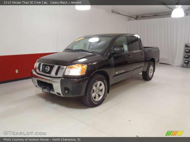 Galaxy Black / Almond 2010 Nissan Titan SE Crew Cab