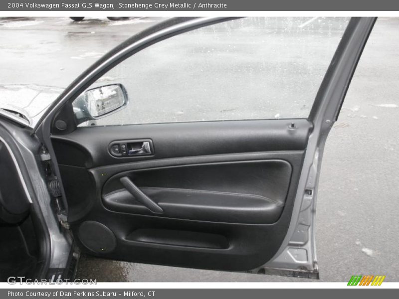 Stonehenge Grey Metallic / Anthracite 2004 Volkswagen Passat GLS Wagon