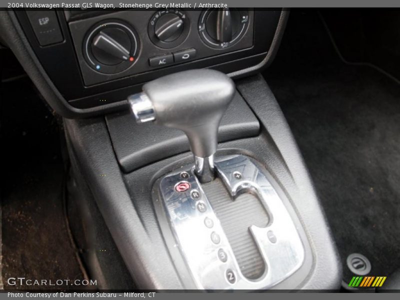 Stonehenge Grey Metallic / Anthracite 2004 Volkswagen Passat GLS Wagon