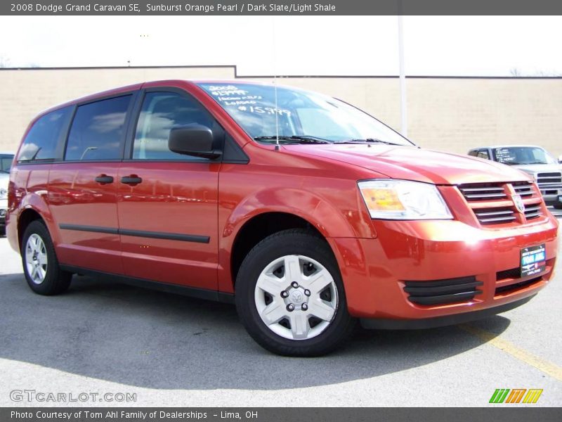 Sunburst Orange Pearl / Dark Slate/Light Shale 2008 Dodge Grand Caravan SE