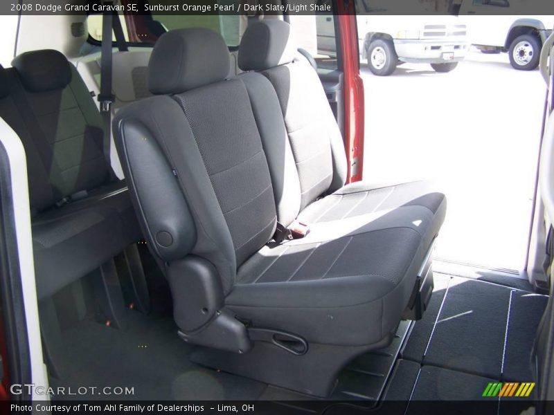 Sunburst Orange Pearl / Dark Slate/Light Shale 2008 Dodge Grand Caravan SE