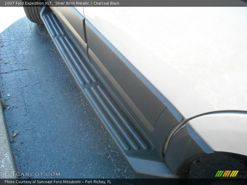Silver Birch Metallic / Charcoal Black 2007 Ford Expedition XLT