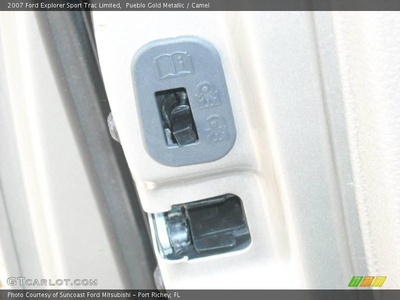 Pueblo Gold Metallic / Camel 2007 Ford Explorer Sport Trac Limited