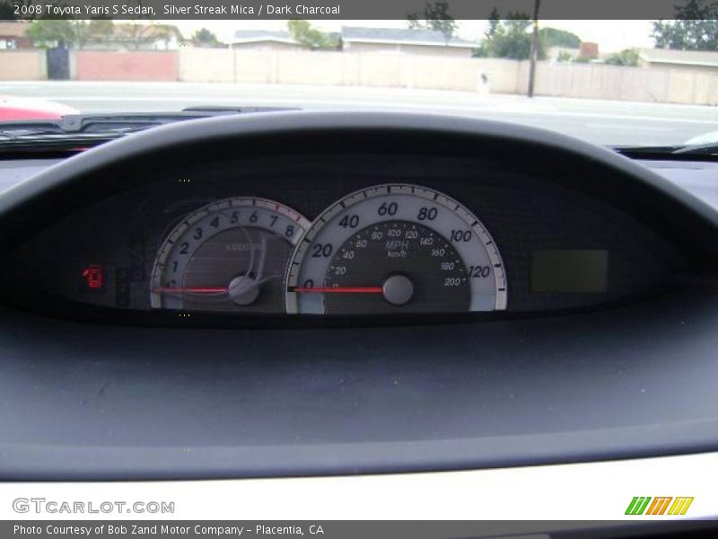 Silver Streak Mica / Dark Charcoal 2008 Toyota Yaris S Sedan