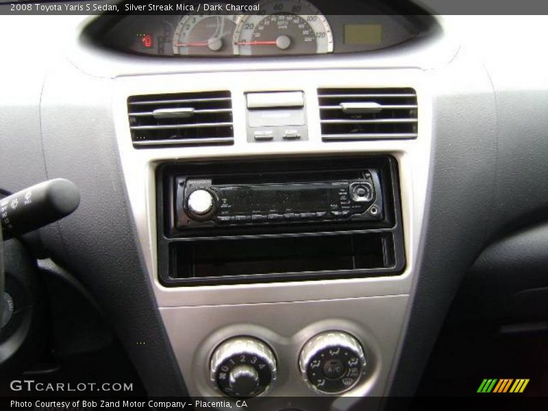 Silver Streak Mica / Dark Charcoal 2008 Toyota Yaris S Sedan