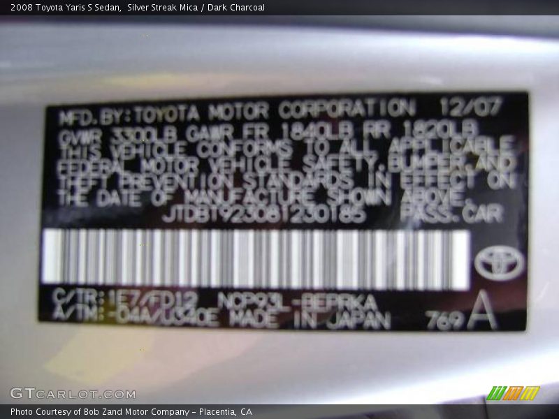 Silver Streak Mica / Dark Charcoal 2008 Toyota Yaris S Sedan
