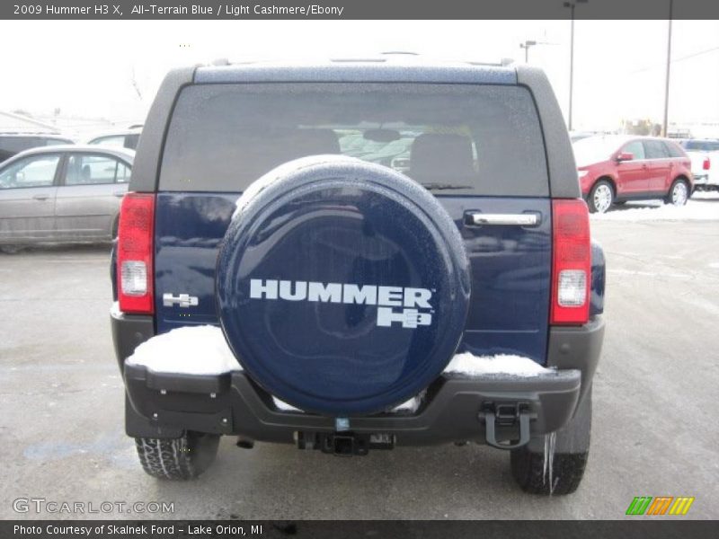 All-Terrain Blue / Light Cashmere/Ebony 2009 Hummer H3 X