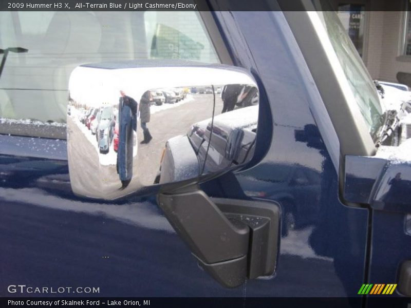 All-Terrain Blue / Light Cashmere/Ebony 2009 Hummer H3 X