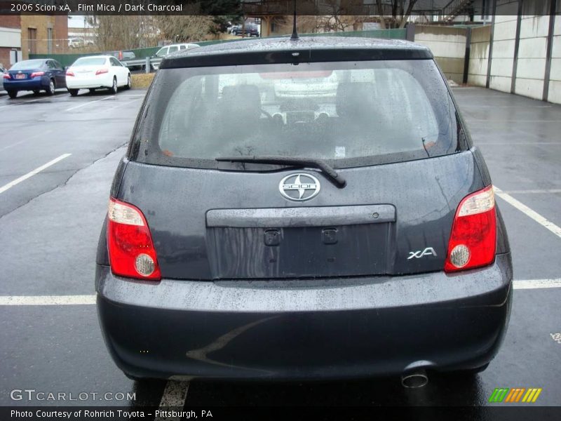 Flint Mica / Dark Charcoal 2006 Scion xA
