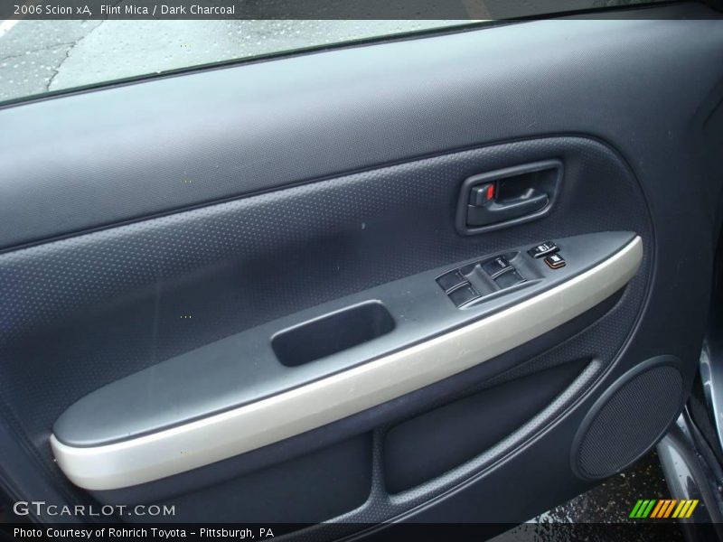Flint Mica / Dark Charcoal 2006 Scion xA