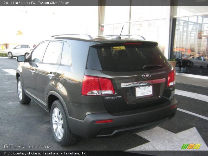 Tuscan Olive / Beige 2011 Kia Sorento EX