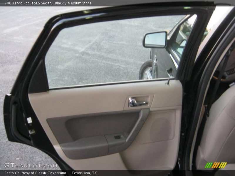 Black / Medium Stone 2008 Ford Focus SES Sedan