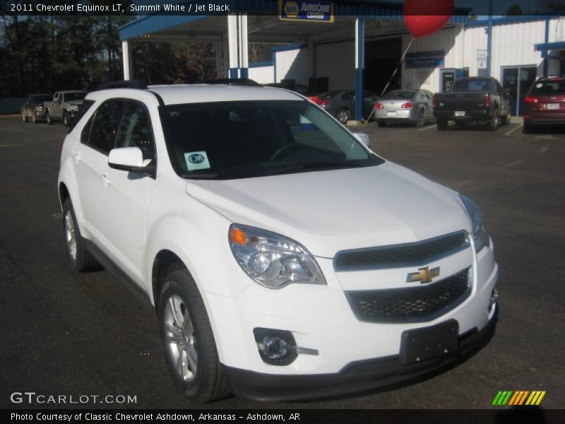 Summit White / Jet Black 2011 Chevrolet Equinox LT