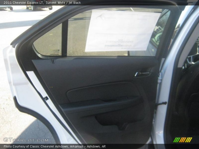 Summit White / Jet Black 2011 Chevrolet Equinox LT