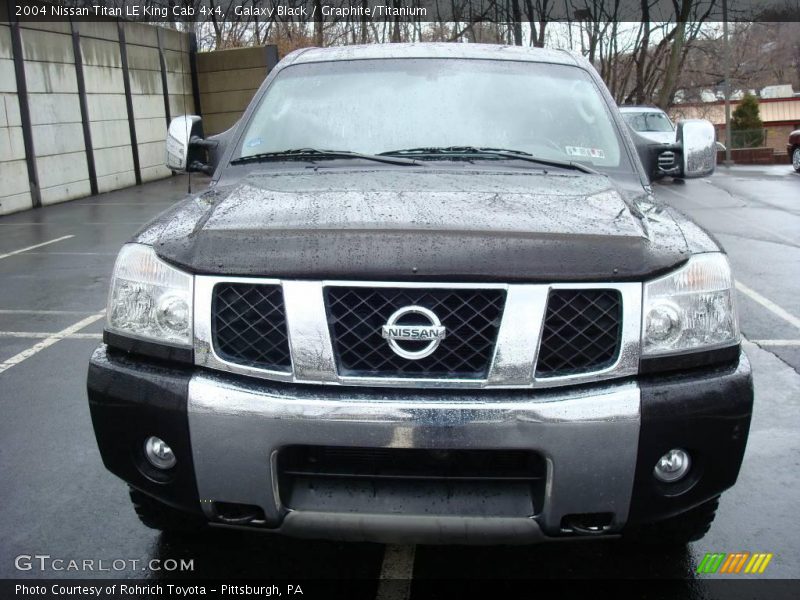Galaxy Black / Graphite/Titanium 2004 Nissan Titan LE King Cab 4x4