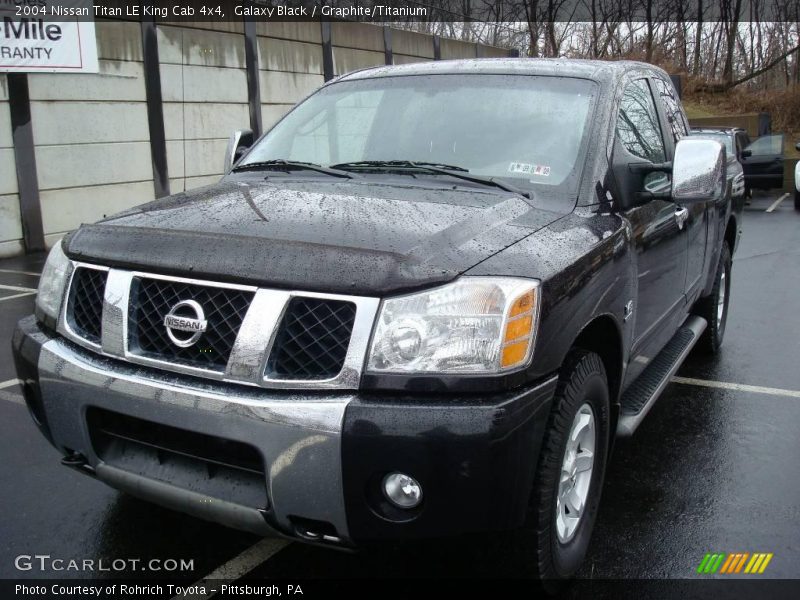 Galaxy Black / Graphite/Titanium 2004 Nissan Titan LE King Cab 4x4