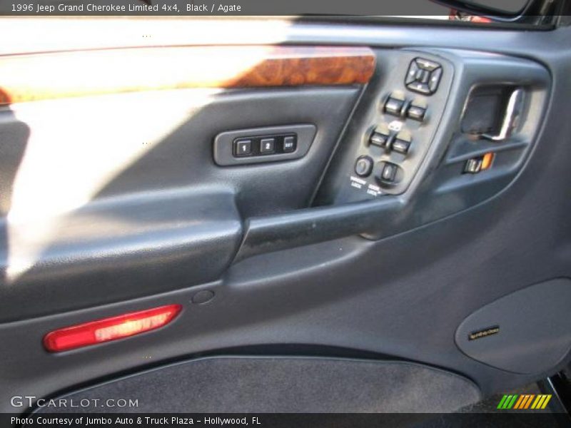 Black / Agate 1996 Jeep Grand Cherokee Limited 4x4