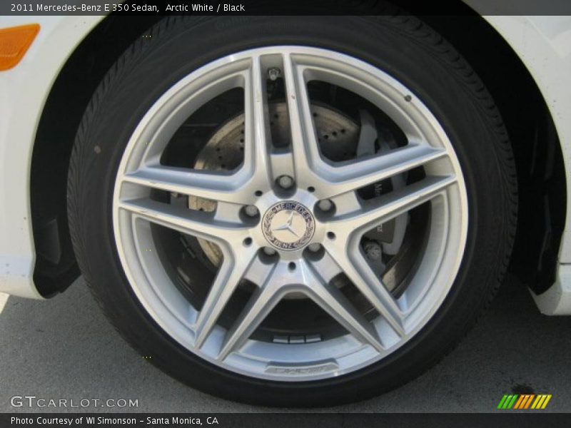 Arctic White / Black 2011 Mercedes-Benz E 350 Sedan