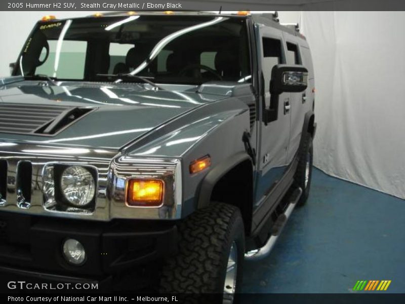 Stealth Gray Metallic / Ebony Black 2005 Hummer H2 SUV