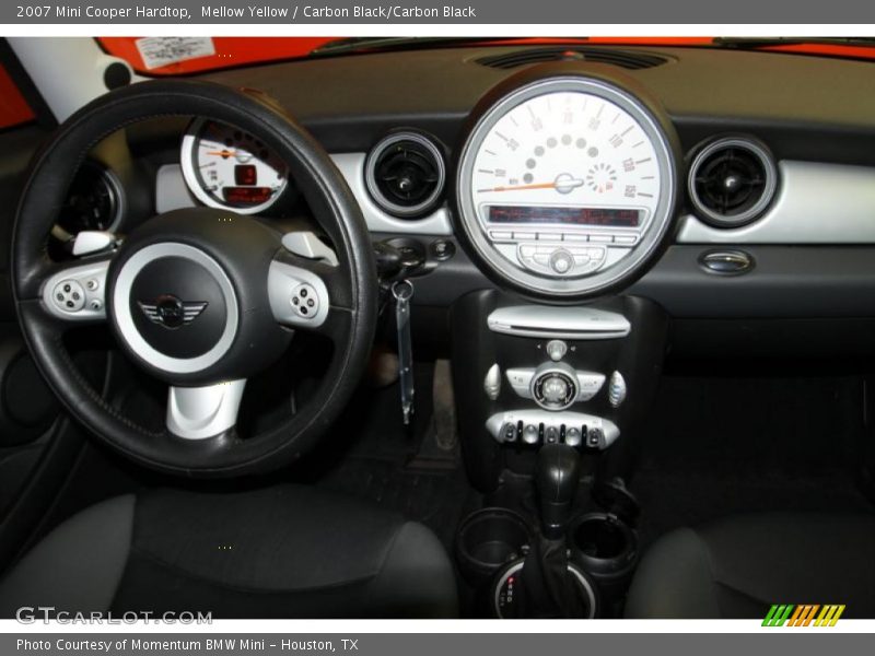Mellow Yellow / Carbon Black/Carbon Black 2007 Mini Cooper Hardtop