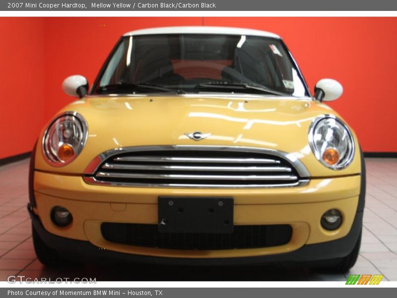 Mellow Yellow / Carbon Black/Carbon Black 2007 Mini Cooper Hardtop