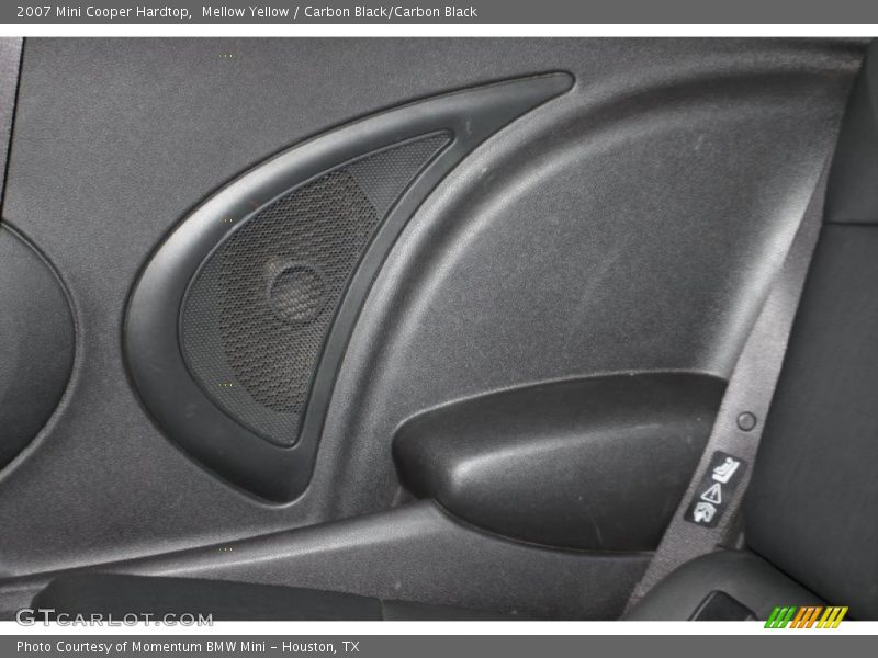Mellow Yellow / Carbon Black/Carbon Black 2007 Mini Cooper Hardtop