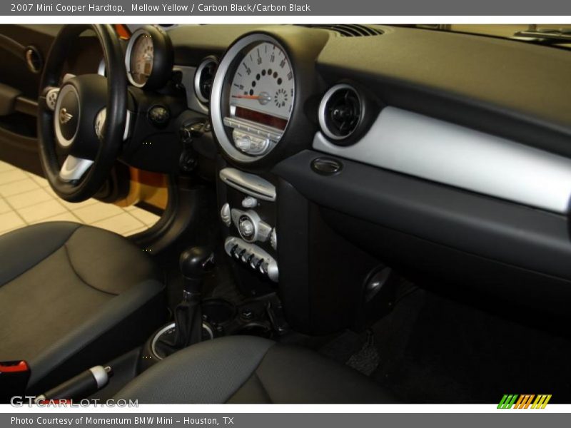 Mellow Yellow / Carbon Black/Carbon Black 2007 Mini Cooper Hardtop