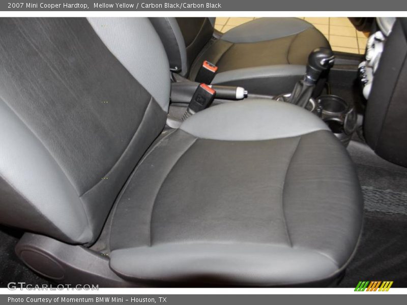 Mellow Yellow / Carbon Black/Carbon Black 2007 Mini Cooper Hardtop