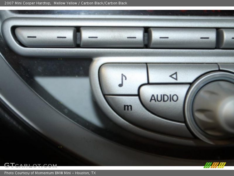 Mellow Yellow / Carbon Black/Carbon Black 2007 Mini Cooper Hardtop