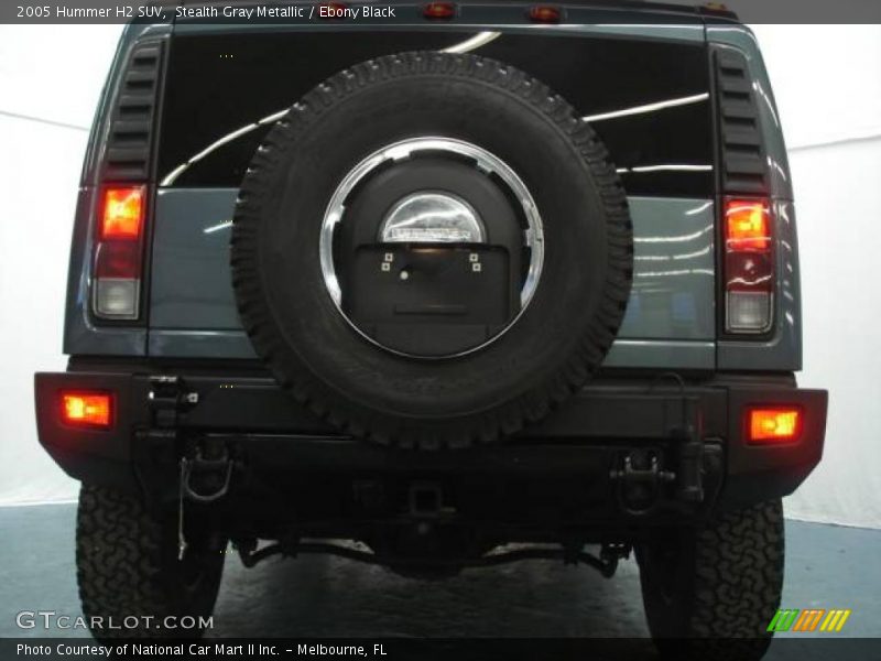 Stealth Gray Metallic / Ebony Black 2005 Hummer H2 SUV