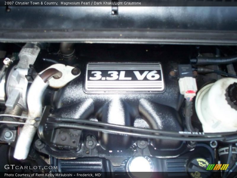 Magnesium Pearl / Dark Khaki/Light Graystone 2007 Chrysler Town & Country