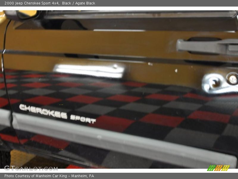 Black / Agate Black 2000 Jeep Cherokee Sport 4x4