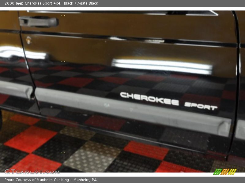 Black / Agate Black 2000 Jeep Cherokee Sport 4x4