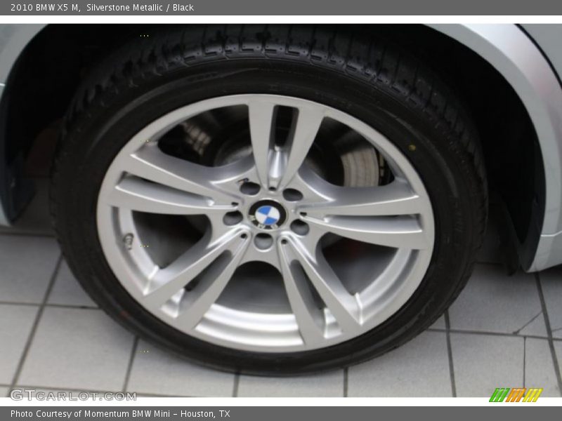 Silverstone Metallic / Black 2010 BMW X5 M