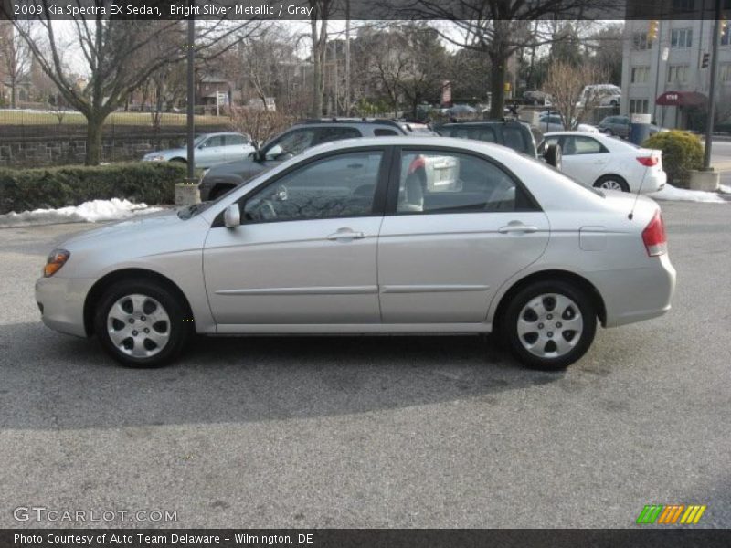 Bright Silver Metallic / Gray 2009 Kia Spectra EX Sedan