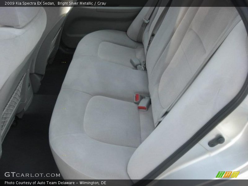 Bright Silver Metallic / Gray 2009 Kia Spectra EX Sedan