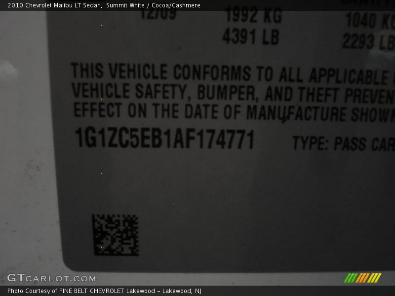 Summit White / Cocoa/Cashmere 2010 Chevrolet Malibu LT Sedan