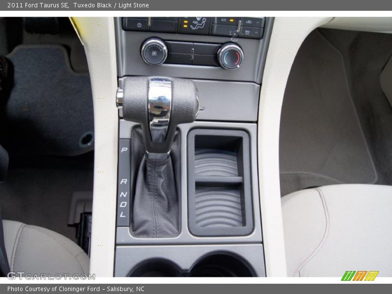  2011 Taurus SE 6 Speed Automatic Shifter