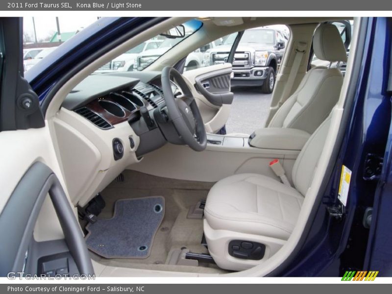 Kona Blue / Light Stone 2011 Ford Taurus SEL