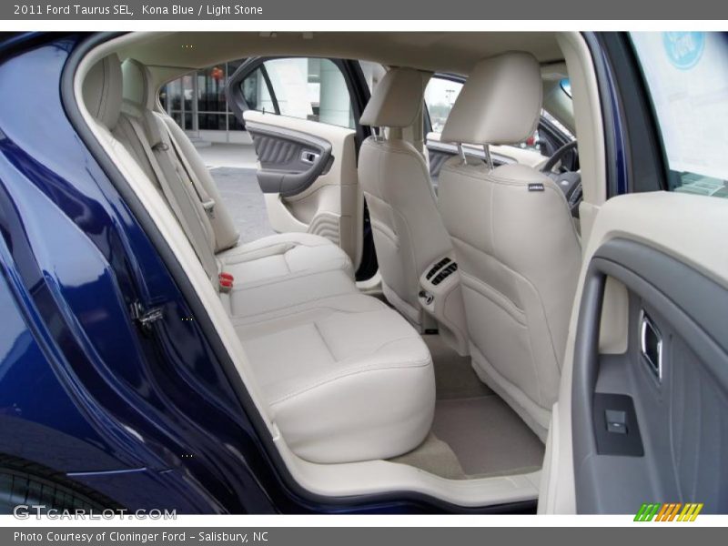 Kona Blue / Light Stone 2011 Ford Taurus SEL