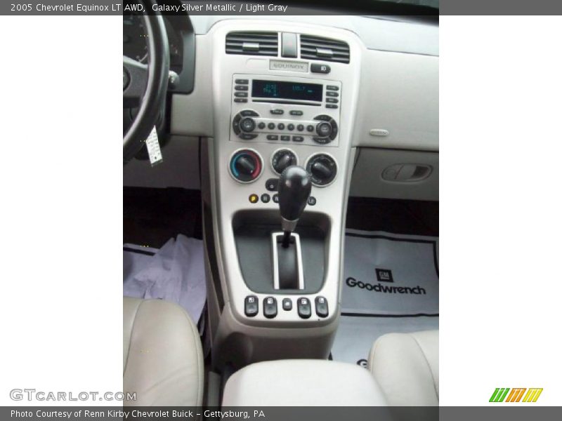 Galaxy Silver Metallic / Light Gray 2005 Chevrolet Equinox LT AWD