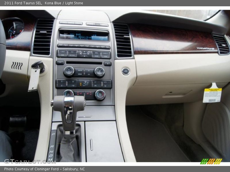 Kona Blue / Light Stone 2011 Ford Taurus SEL
