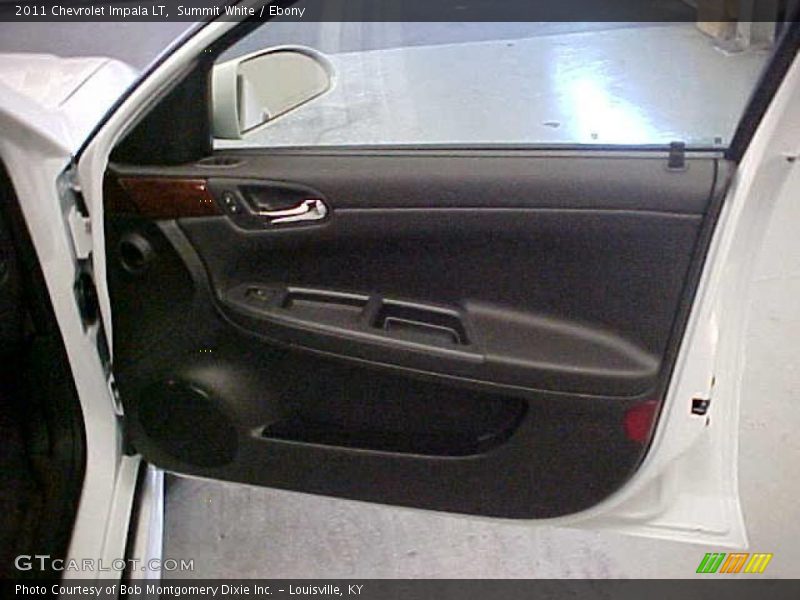 Summit White / Ebony 2011 Chevrolet Impala LT