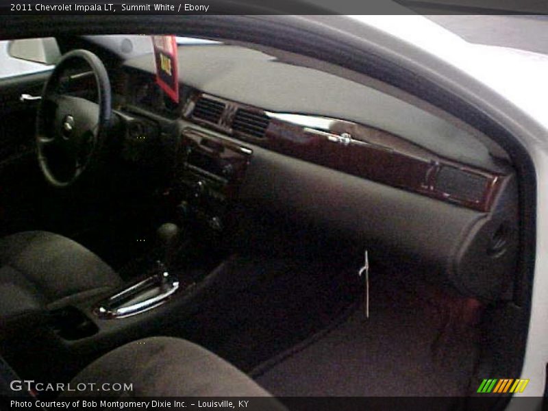 Summit White / Ebony 2011 Chevrolet Impala LT