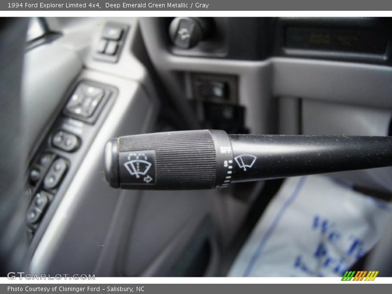 Deep Emerald Green Metallic / Gray 1994 Ford Explorer Limited 4x4