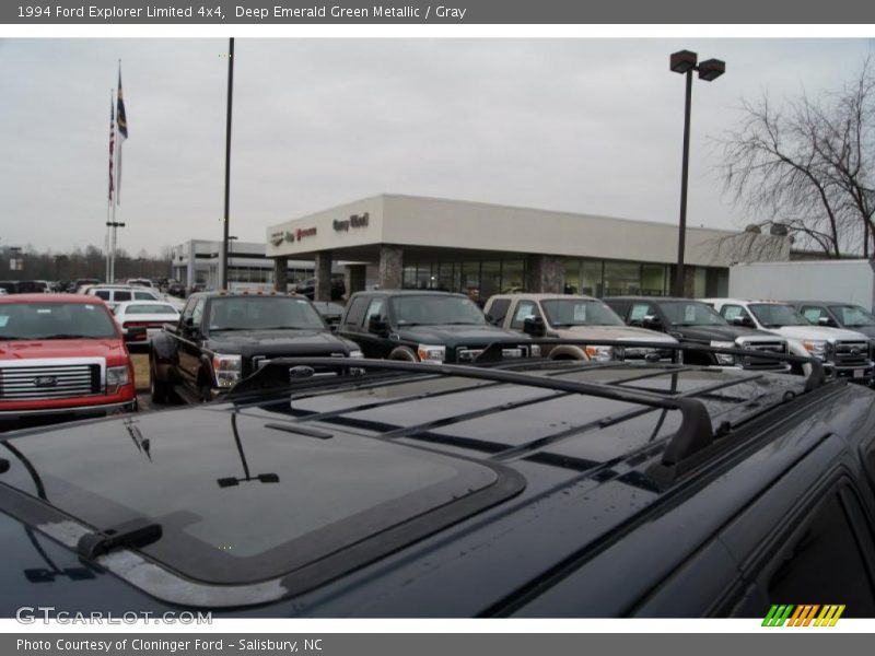 Deep Emerald Green Metallic / Gray 1994 Ford Explorer Limited 4x4