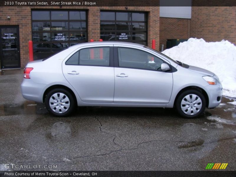 Silver Streak Mica / Bisque 2010 Toyota Yaris Sedan