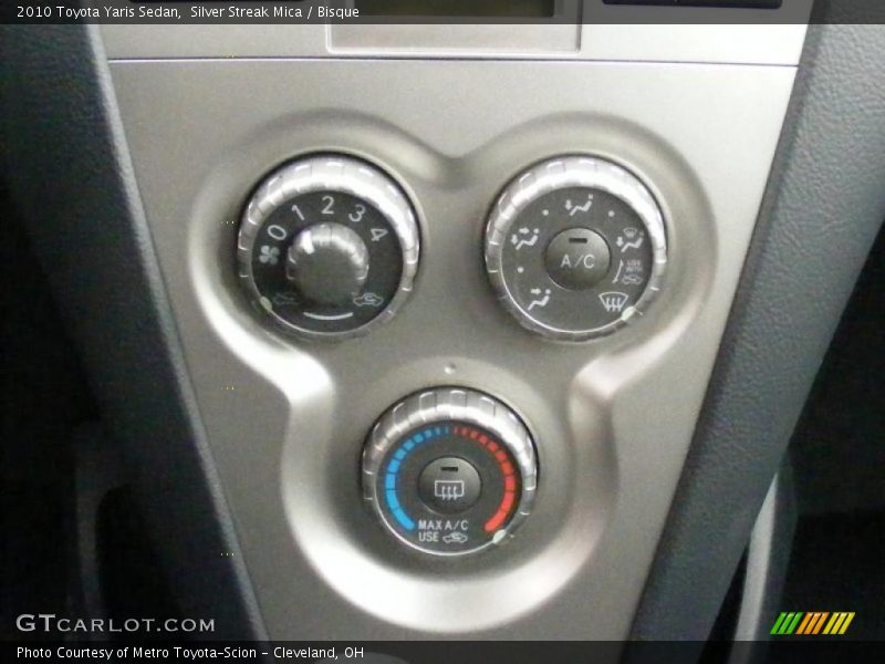 Silver Streak Mica / Bisque 2010 Toyota Yaris Sedan