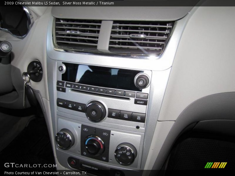 Silver Moss Metallic / Titanium 2009 Chevrolet Malibu LS Sedan
